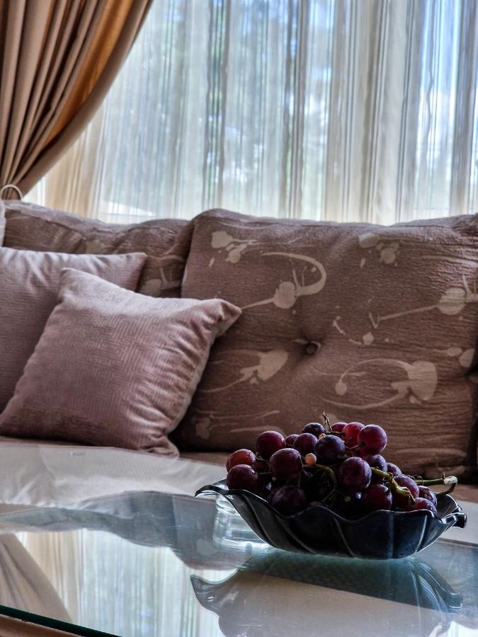 קומאנובו Boulevard Apartments מראה חיצוני תמונה