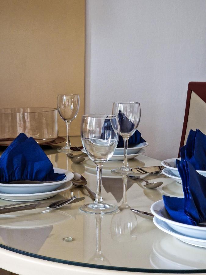 קומאנובו Boulevard Apartments מראה חיצוני תמונה